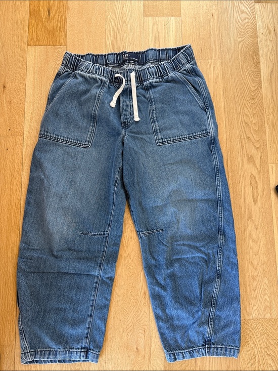 GAP Pants - Gap Pull-On Barrel Jeans